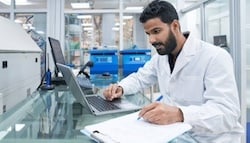 istockphoto-1746650566-612x612 (1)